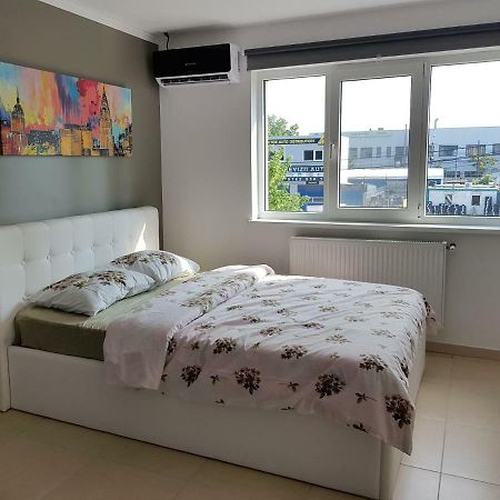 Cozy&Elegant New Studio In Bucharest Exterior photo